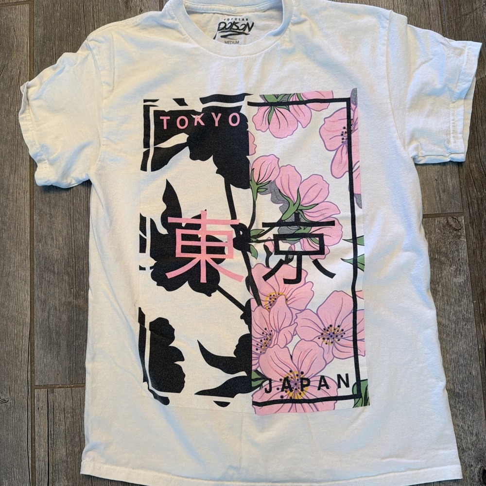 Popular Poison Tokyo Japan Cherry Blossom Graphic T-Shirt White Medium